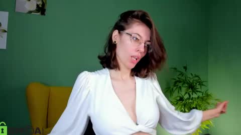 eva sicret online show from 05/30/26, 04:42