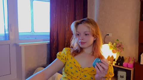 Snapshot of eva_sinn chatting on 05/09/26, 10:20 Hi there i am Eva and i wish create a nice community with you so join my Ticket Show for more pleasure online show from 05/09/26, 10:20