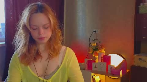 Snapshot of eva_sinn chatting on 05/19/26, 10:10 Hi there i am Eva and i wish create a nice community with you so join my Ticket Show for more pleasure online show from 05/19/26, 10:10