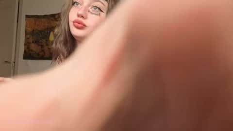 Eva Sunshine Blue Eyes online show from 04/18/26, 09:48