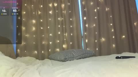 Hello Im Eva online show from 12/23/24, 09:59