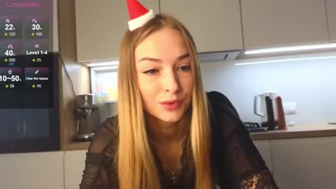 Hello Im Eva online show from 12/27/24, 01:28