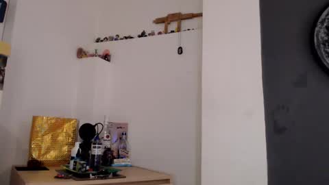 MISS EVY online show from 01/14/26, 05:13