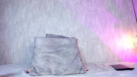 Eva online show from 02/27/25, 11:15