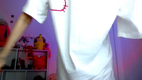 Eva online show from 12/28/24, 06:39