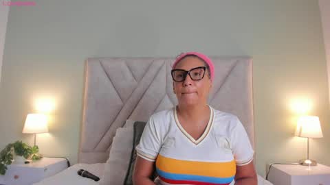 Snapshot of evaa_mills chatting on 05/31/26, 12:34 Eva online show from 05/31/26, 12:34