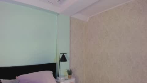 julieth online show from 11/08/25, 11:43