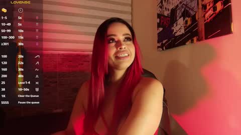 evaafoxxy_ online show from 09/16/25, 11:44