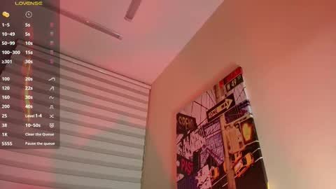 evaafoxxy_ online show from 09/17/25, 11:56