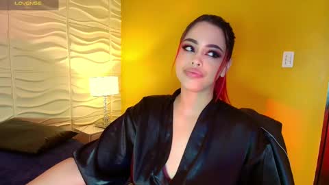 evaafoxxy_ online show from 10/16/25, 11:55