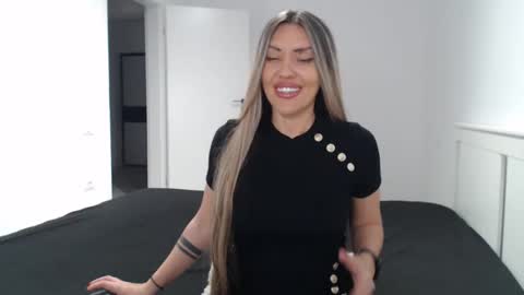 EvaBomb online show from 02/03/25, 08:57