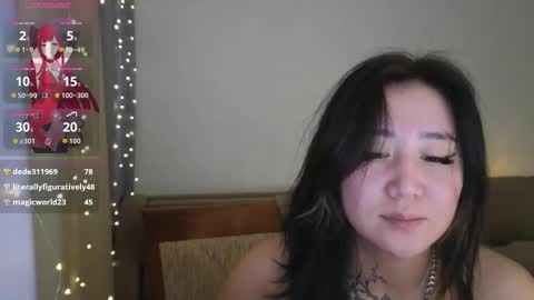 Eva online show from 10/31/25, 01:17