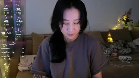 Eva online show from 11/23/25, 02:22