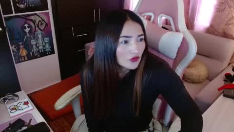 Snapshot of evagrays chatting on 10/03/25, 09:34 Eva online show from 10/03/25, 09:34