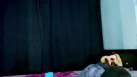 Evah Lee online show from 11/26/25, 03:40