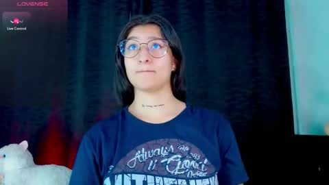 Evah Lee online show from 12/23/25, 03:48