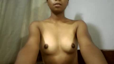 evahaldy online show from 11/22/25, 02:27