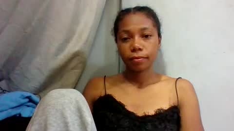 evahaldy online show from 05/03/26, 06:03