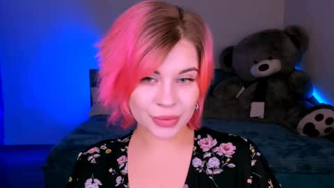 Eva online show from 02/11/25, 04:44