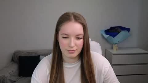 Eva online show from 02/27/25, 05:24