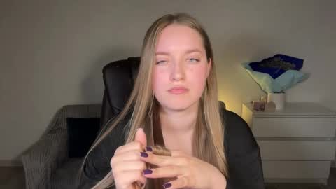 Eva online show from 04/18/26, 07:58