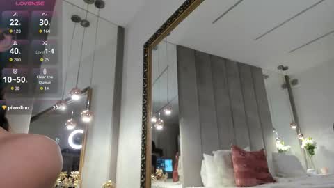 Snapshot of evak_ chatting on 02/20/26, 06:26 Eva K online show from 02/20/26, 06:26