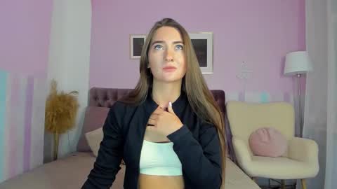 Eva online show from 11/11/25, 05:18