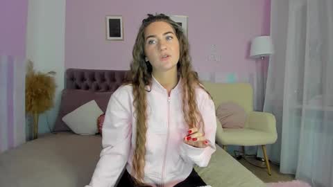 Eva online show from 11/13/25, 04:11