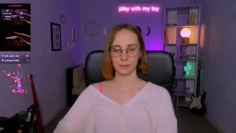 evalora online show from 11/07/25, 03:23