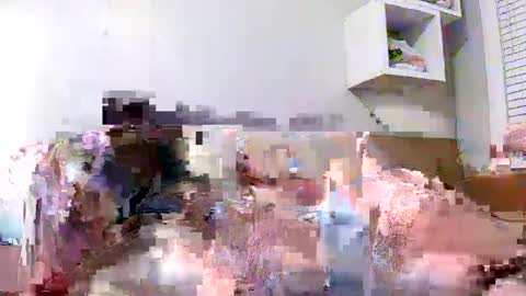 Eva online show from 10/04/25, 05:16