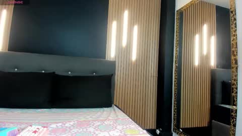 Eva online show from 03/13/26, 01:29