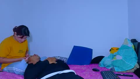 Snapshot of evaluna_02 chatting on 05/08/26, 11:37 evaluna_02 online show from 05/08/26, 11:37
