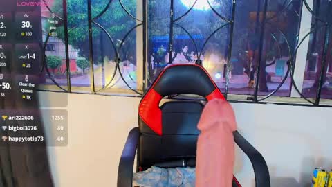 Snapshot of evamilff_ chatting on 04/30/26, 08:57 Eva online show from 04/30/26, 08:57