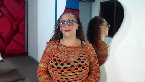 Eva Mills online show from 02/14/25, 07:44