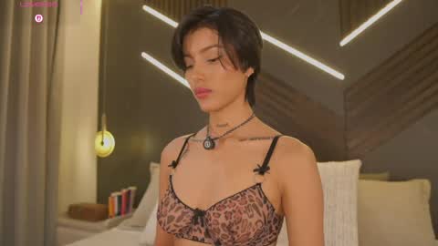 Eva Moretti online show from 04/19/26, 06:32