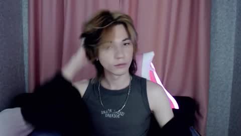 evan_reinhart online show from 10/07/25, 07:55