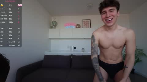 evan_white_ online show from 03/21/26, 05:23