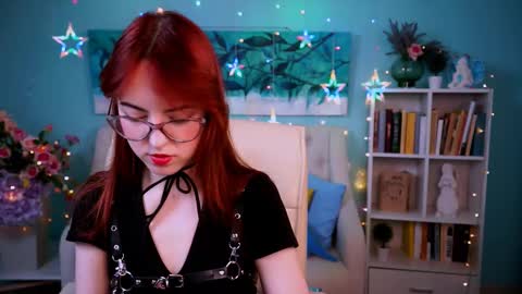 Eva  online show from 12/30/24, 05:04