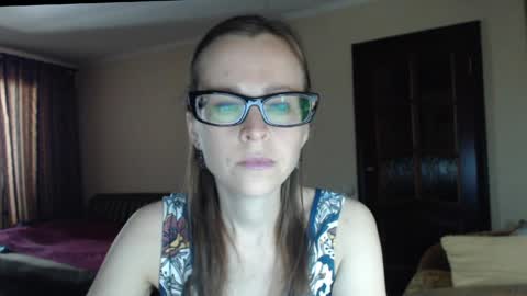 YourMistress online show from 06/04/26, 08:53