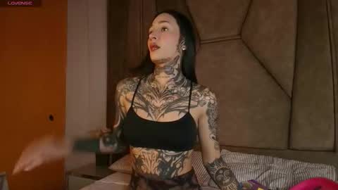 evangeline_hell online show from 03/25/26, 11:16