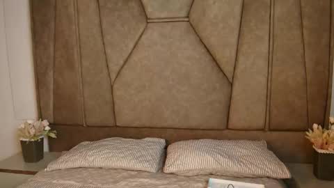 evangeline_hell online show from 05/06/26, 07:46