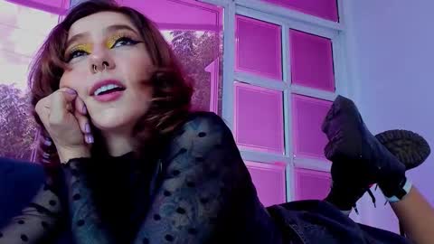 Evangelyne online show from 09/17/25, 04:19