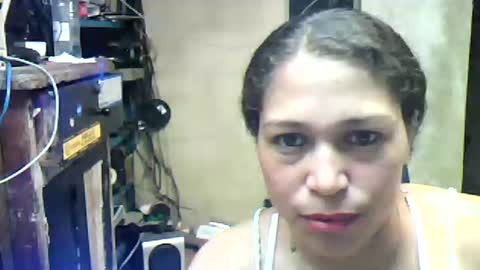 Snapshot of evania_carte_ chatting on 09/27/25, 03:33 Evania online show from 09/27/25, 03:33