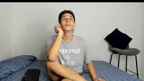 Snapshot of evans_collins24 chatting on 02/10/26, 12:37 Evans collins24 online show from 02/10/26, 12:37