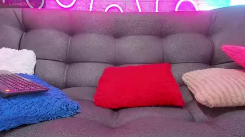 Evan and Susan online show from 09/17/25, 04:25