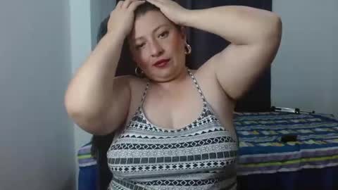 Victoria online show from 02/19/25, 06:32