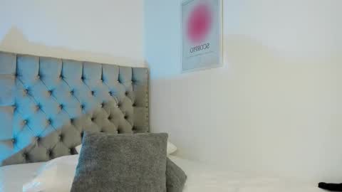 Eva Olimpo online show from 12/14/25, 12:38