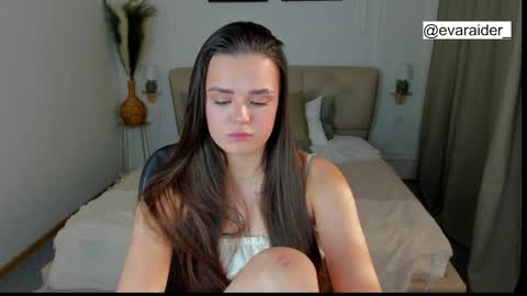 Eva online show from 04/01/26, 01:41