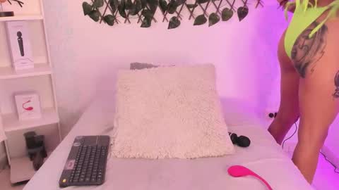 EVARITZ online show from 02/28/26, 05:03