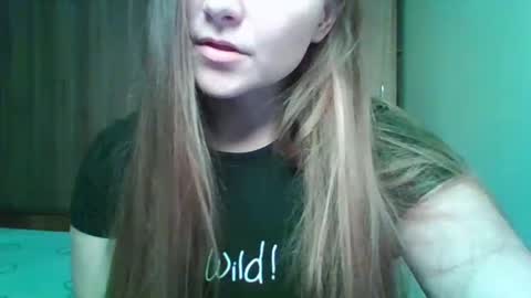 evasapples2026 online show from 02/05/26, 06:01